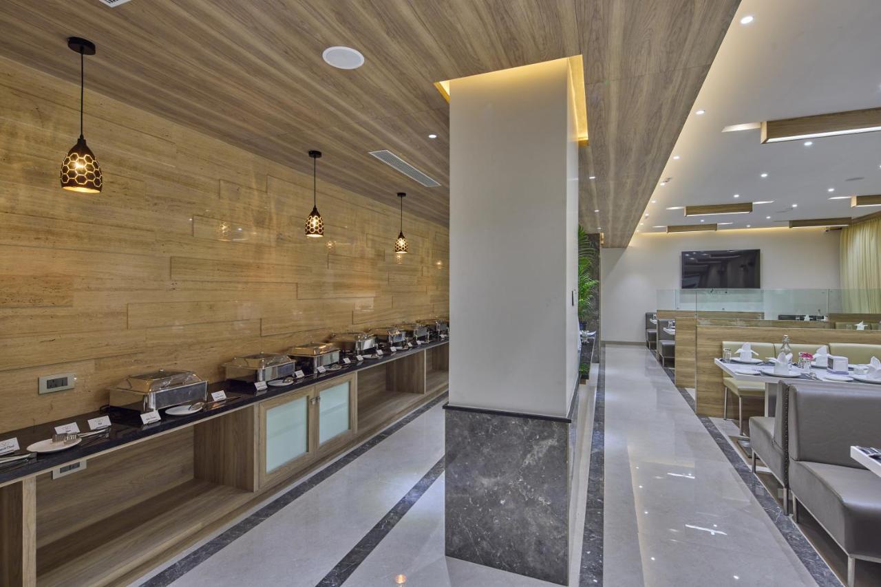 Grand Continent Hosur A Sarovar Portico Affiliate Hotel Екстер'єр фото